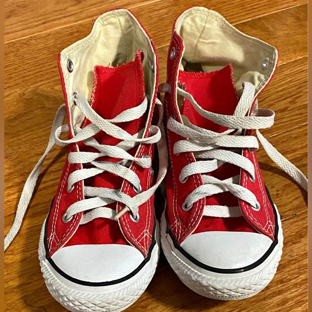 Youth Converse
